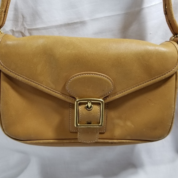 Coach Handbags - a9,541 Coach 9127  Shoulder Bag Soho Brown Leather